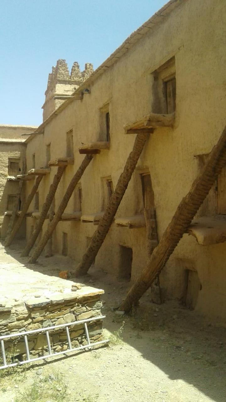 Amtoudi Aventure Id Aissa Exterior foto